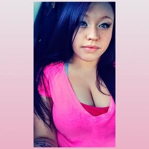 Meet your Posher, Holly